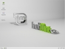 Linux Mint 14 Xfce Desktop