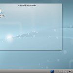 Kubuntu 10.10 Maverick Meerkat Desktop