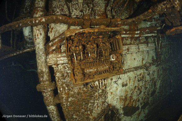 Chrisoula K im Maschinenraum / Sicherungskasten