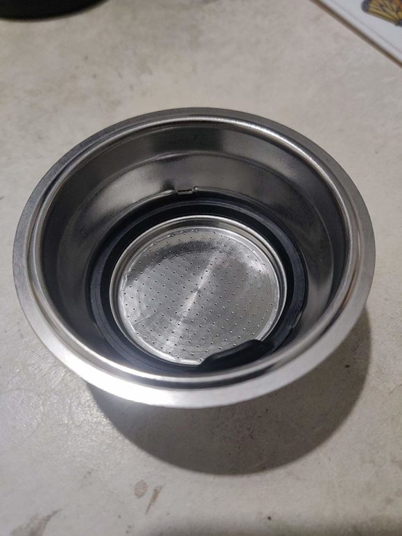 Espressomaschien-Filter mit herausnehmbaren Sieb (Quelle: amazon.de)