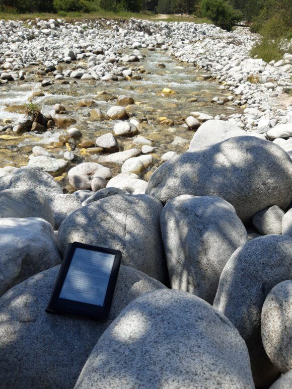 Statt Coworking Bansko einfach am Fluss chillen